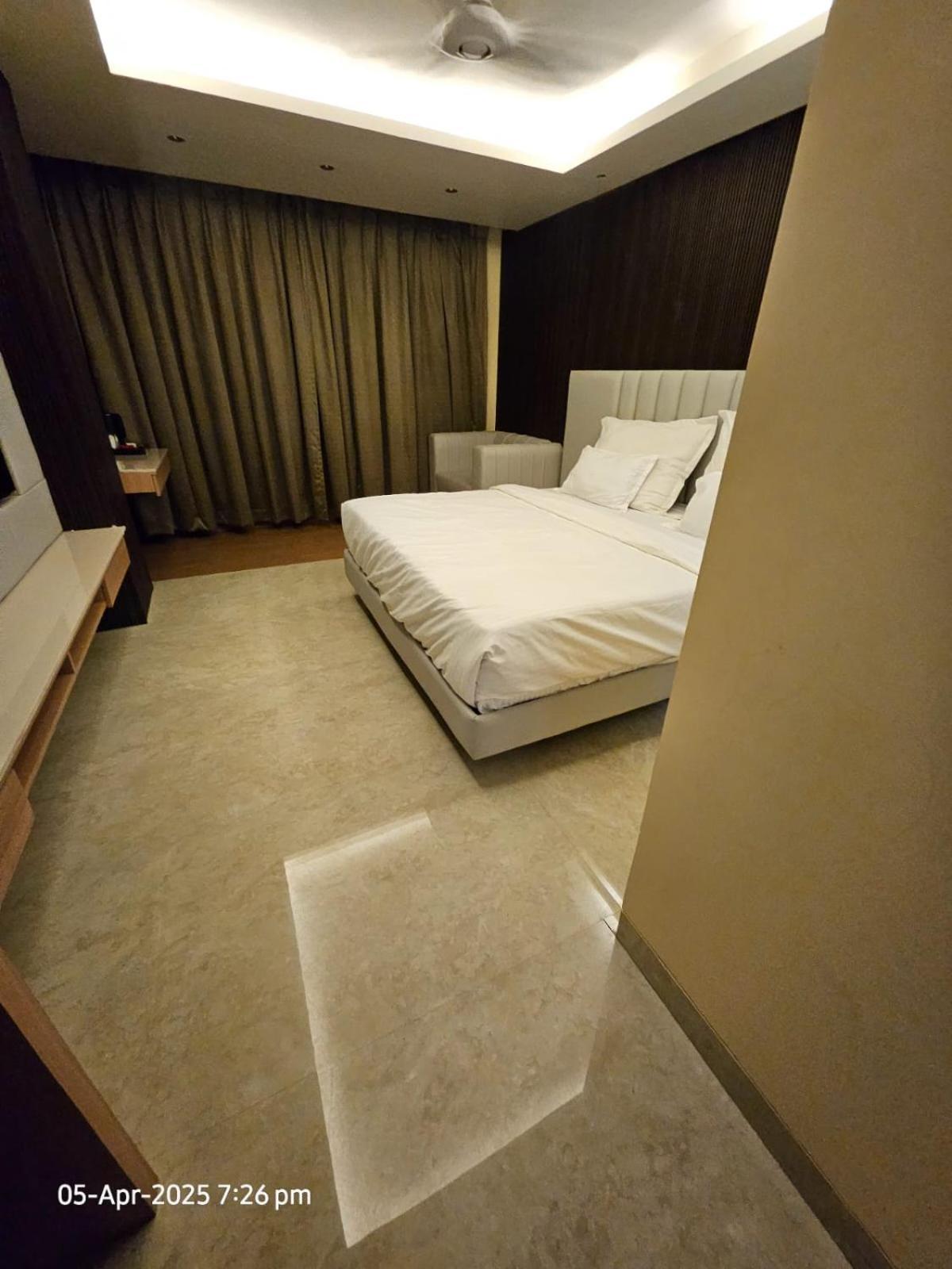 The Grand Suncity Hotel & Resorts โบปาล ภายนอก รูปภาพ